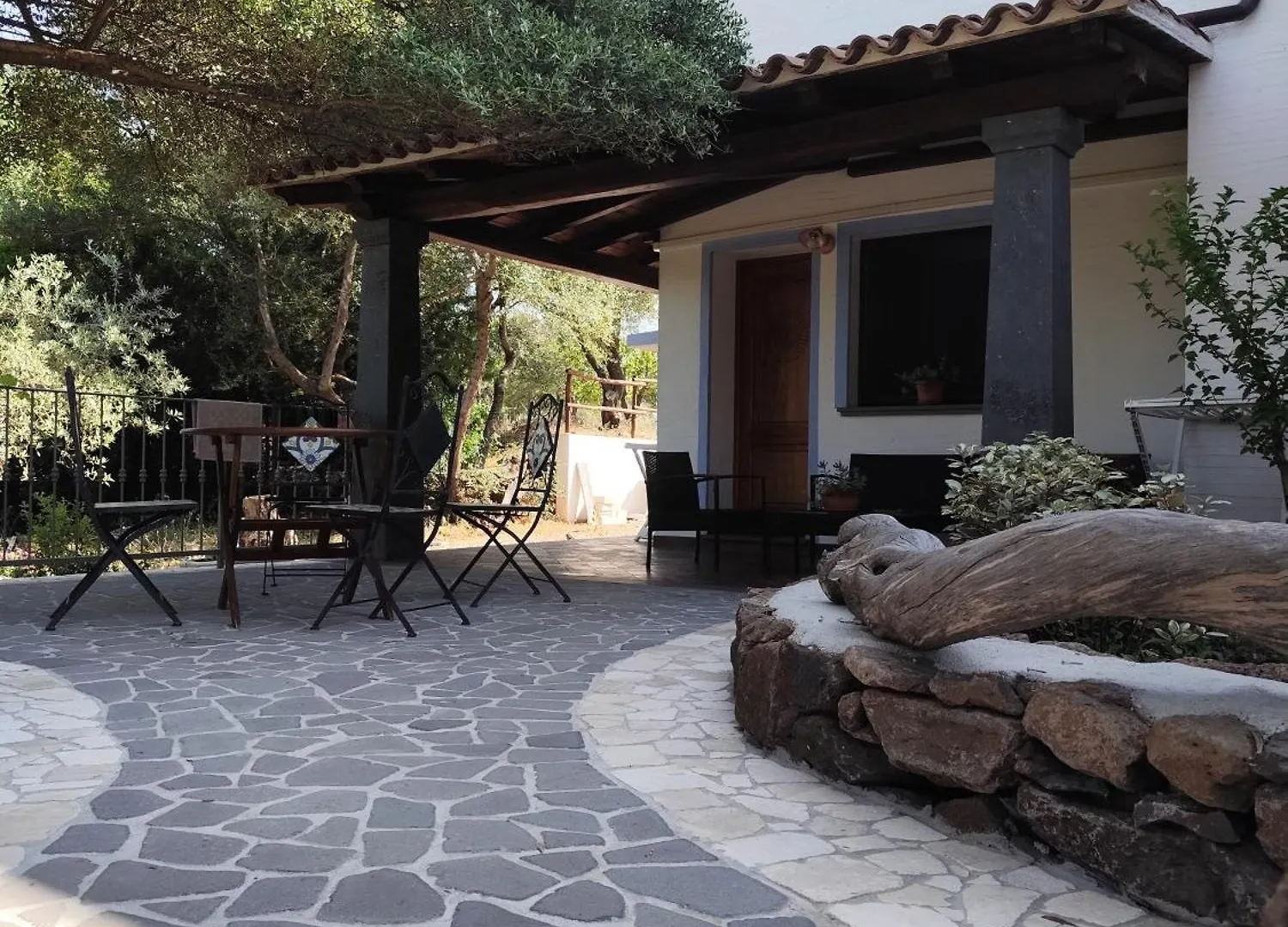 도르갈리 Residenza Di Campagna Dolmen Motorra 게스트하우스 컨트리하우스